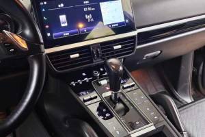 Nâng cấp android xe Porsche Cayenne