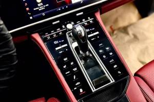 Bảng điều khiển điều hoà điện tử xe Porsche Panamera