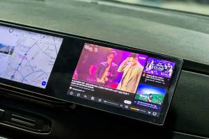 MÀN HÌNH ANDROID DÀI OMAS A11 XE KIA SEDONA