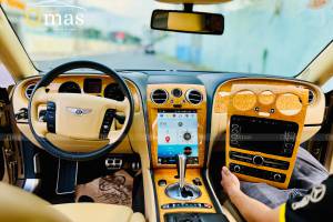 MÀN HÌNH TESLA OMAS BENTLEY CONTINENTAL