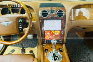 MÀN HÌNH TESLA OMAS BENTLEY CONTINENTAL