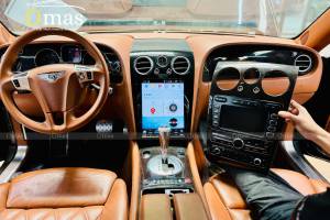 MÀN HÌNH TESLA OMAS BENTLEY CONTINENTAL